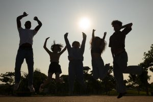 Cómo hacer amigos mientras aprendes inglés